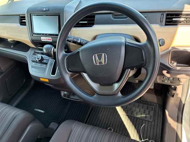 HONDA FREED+