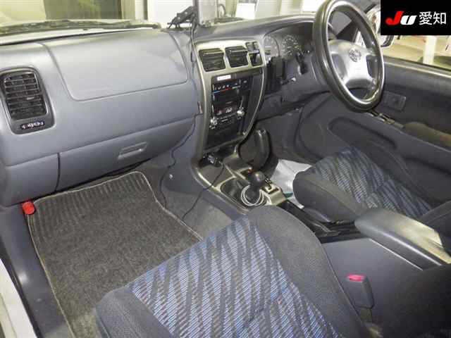 TOYOTA HILUX SURF