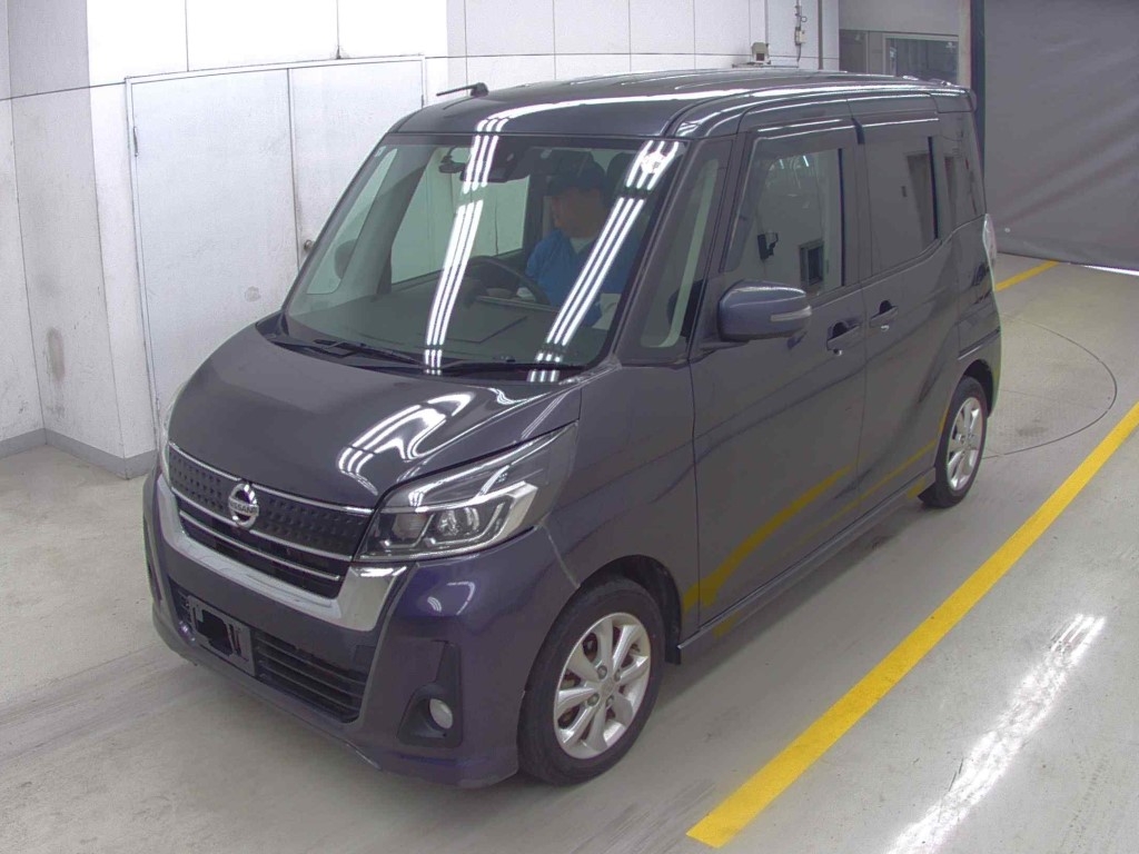 NISSAN DAYZ ROOX
