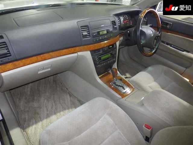 TOYOTA MARK II