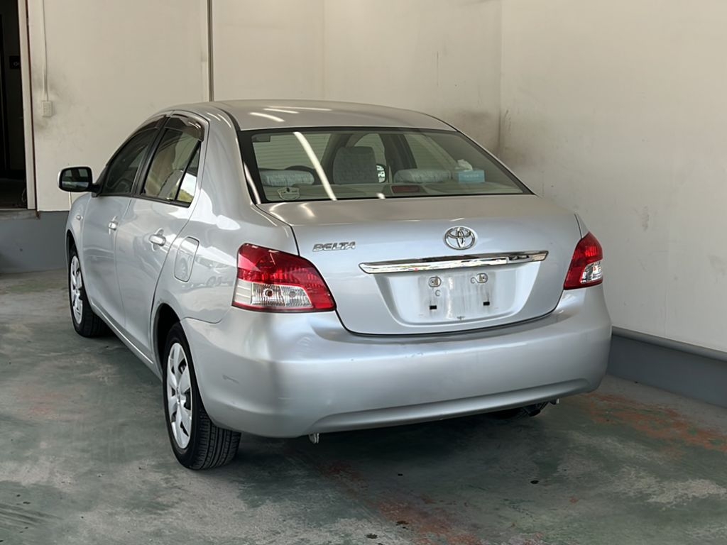 TOYOTA BELTA