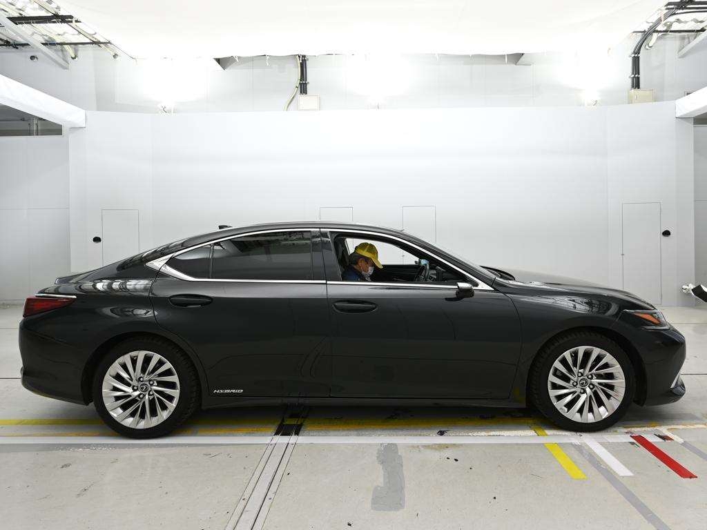 LEXUS ES300H
