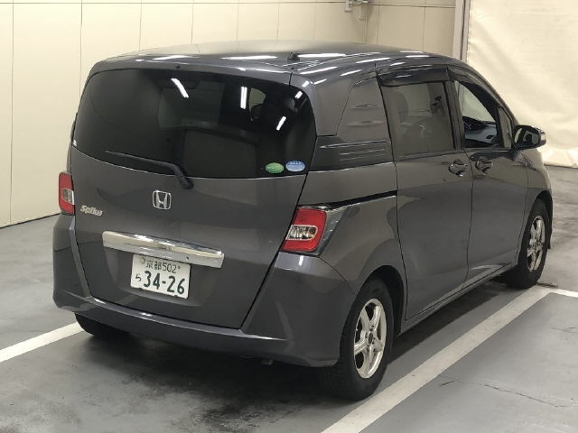 HONDA FREED SPIKE