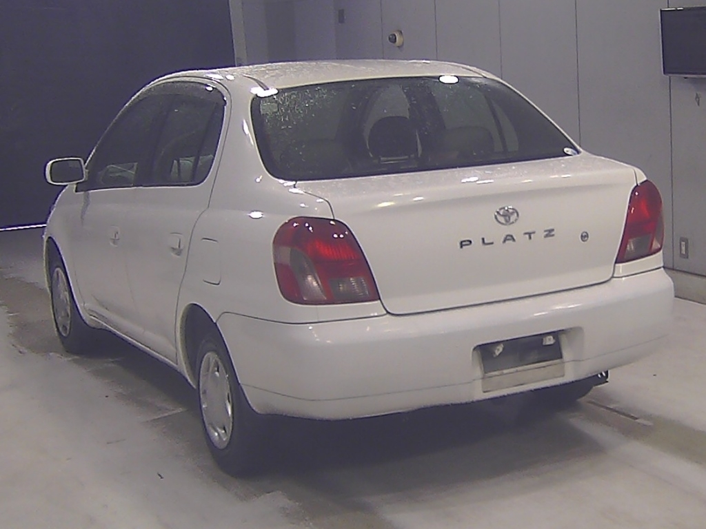 TOYOTA PLATZ