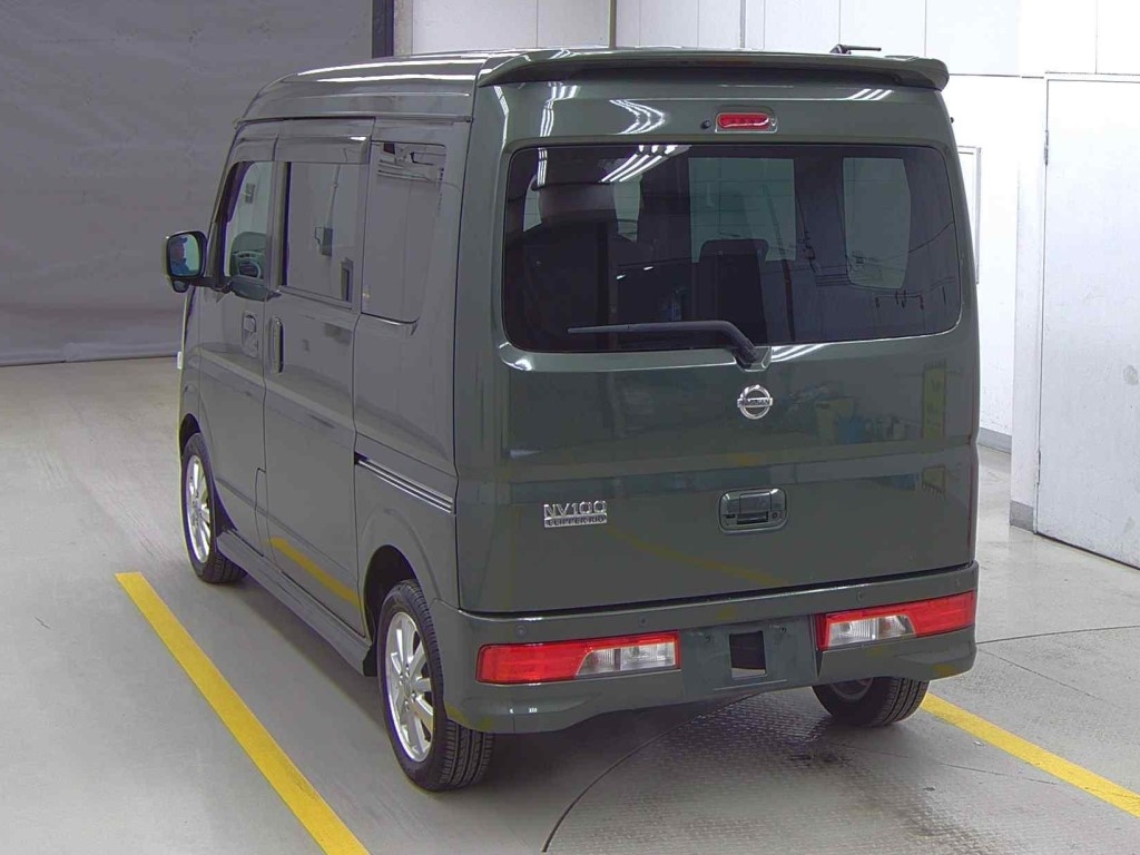 NISSAN NV100 CLIPPER