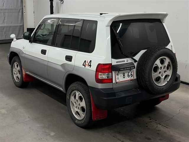 MITSUBISHI PAJERO IO