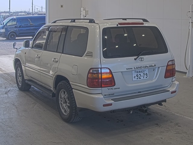 TOYOTA LAND CRUISER