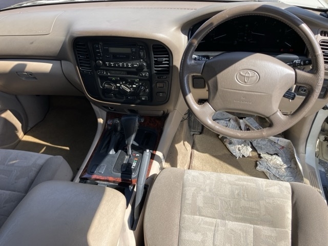 TOYOTA LAND CRUISER