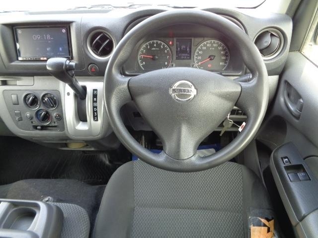 NISSAN NV350 CARAVAN