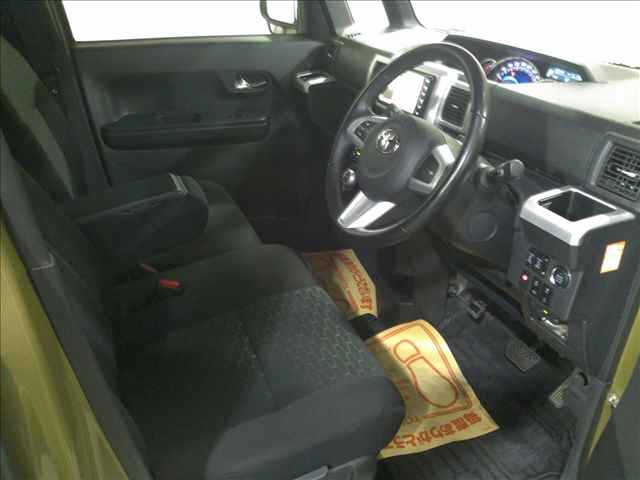 TOYOTA PIXIS MEGA