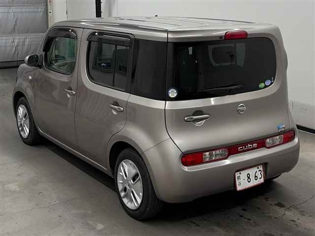 NISSAN CUBE