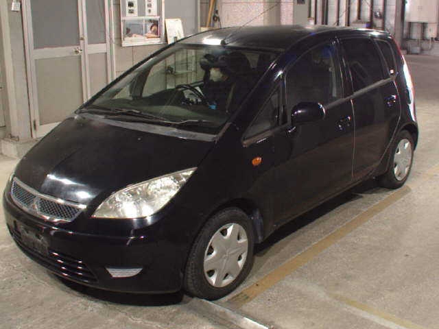 MITSUBISHI COLT