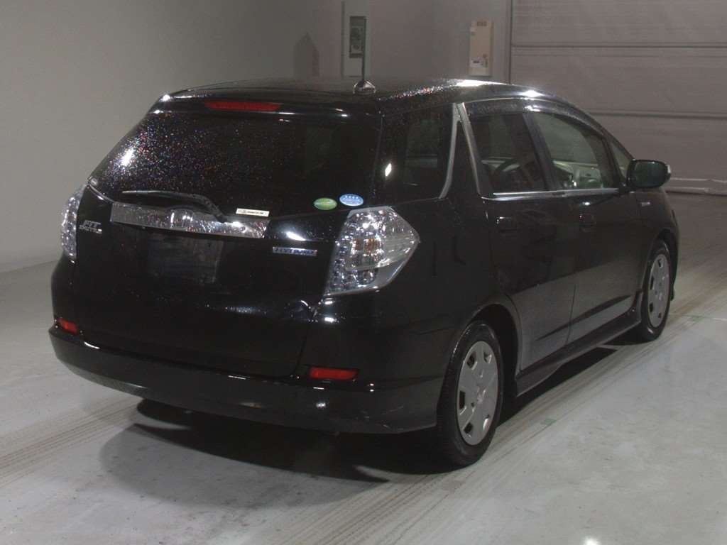 HONDA FIT SHUTTLE