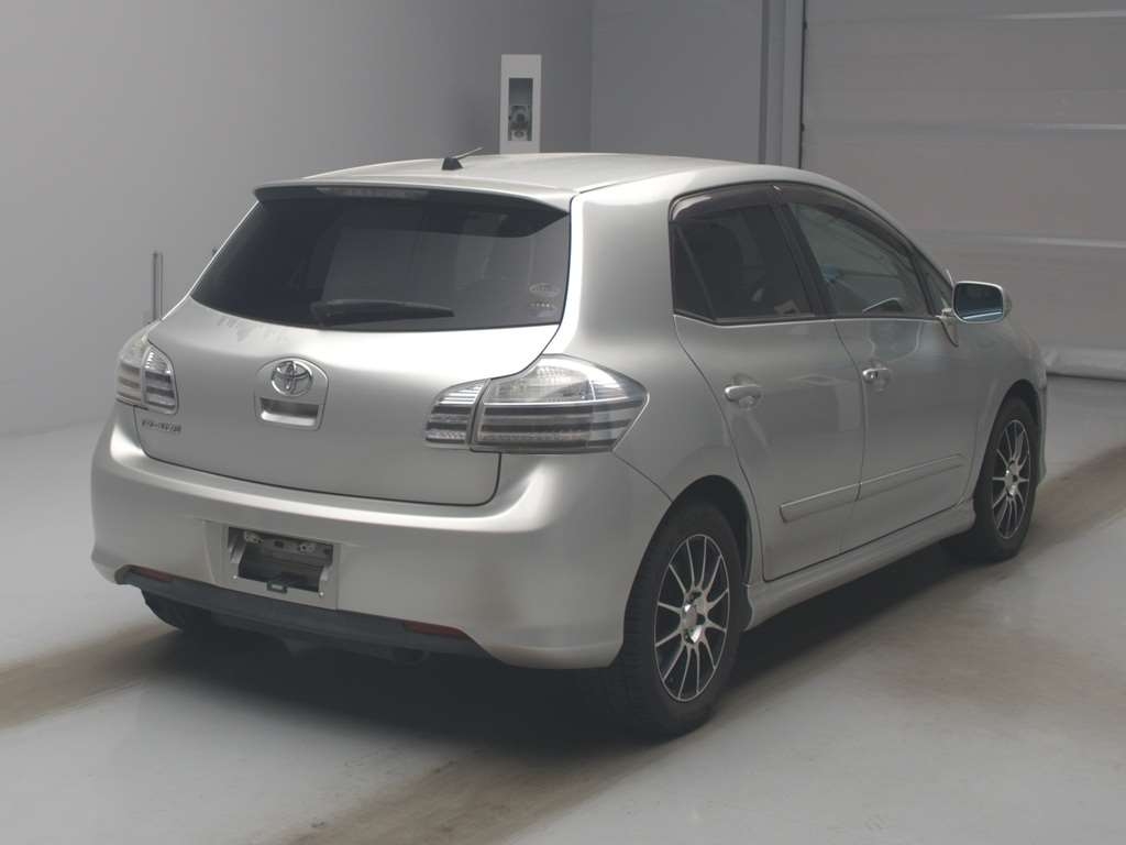 TOYOTA BLADE