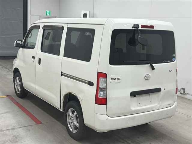 TOYOTA TOWN ACE