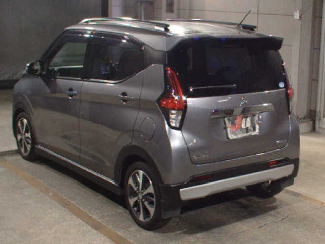 MITSUBISHI EK X