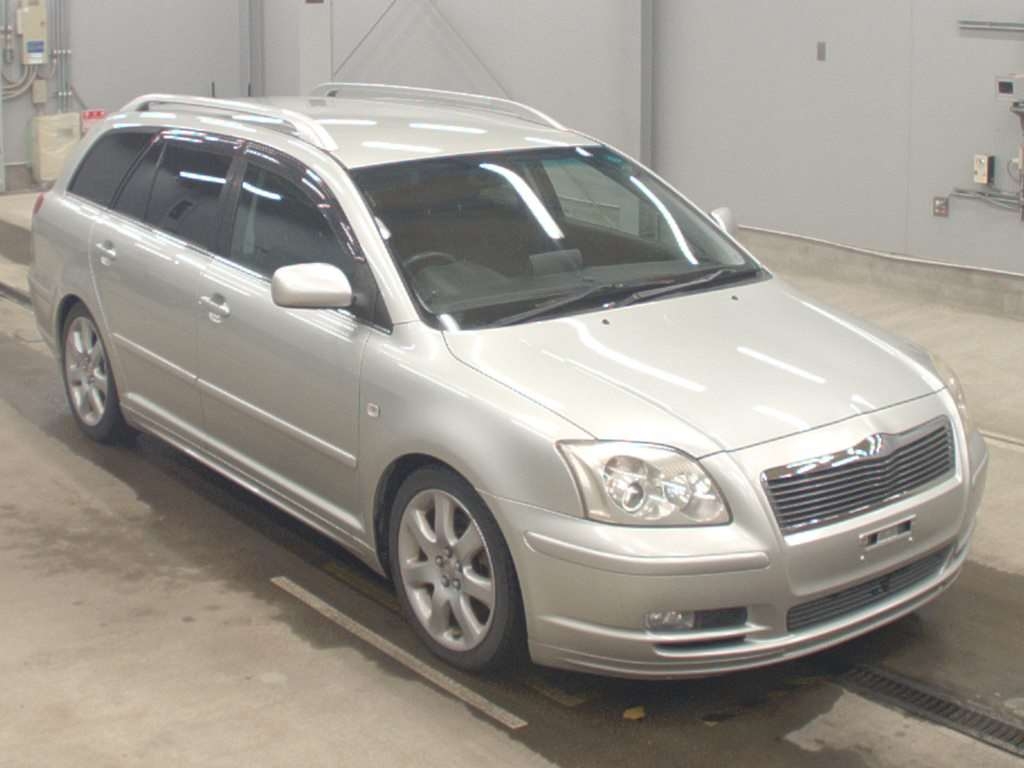 TOYOTA AVENSIS