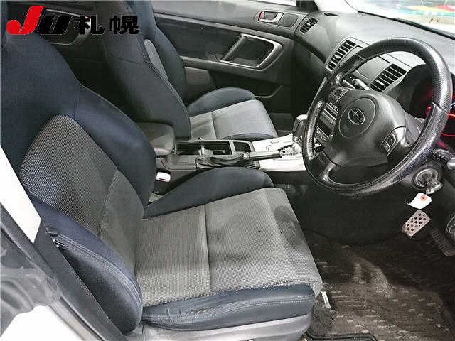 SUBARU LEGACY B4