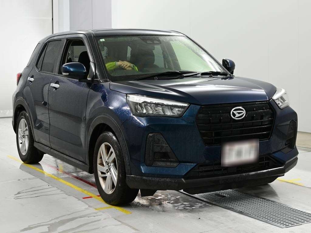 DAIHATSU ROCKY