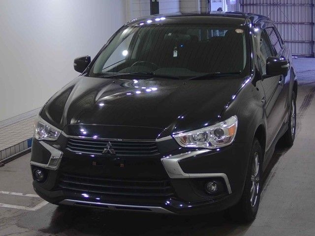 MITSUBISHI RVR