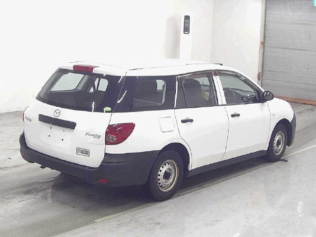 MAZDA FAMILIA