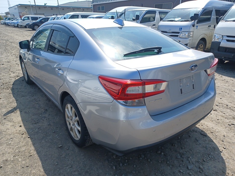 SUBARU IMPREZA