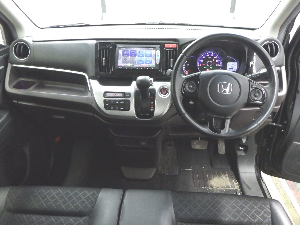 HONDA N-WGN