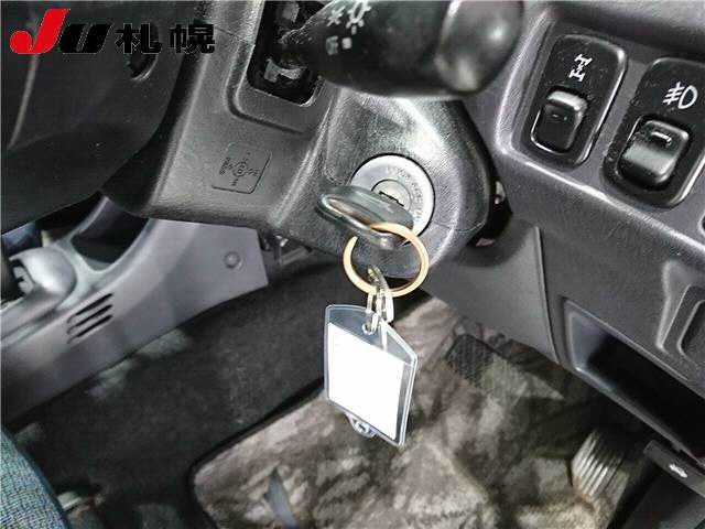 DAIHATSU TERIOS KID