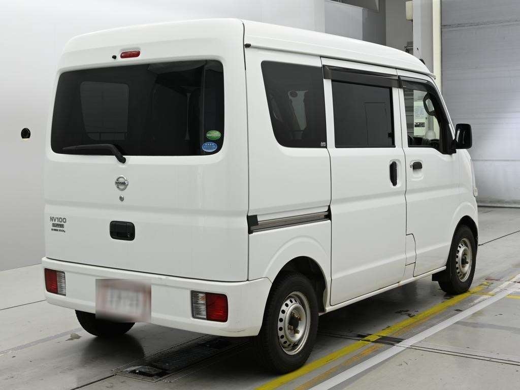 NISSAN NV100 CLIPPER