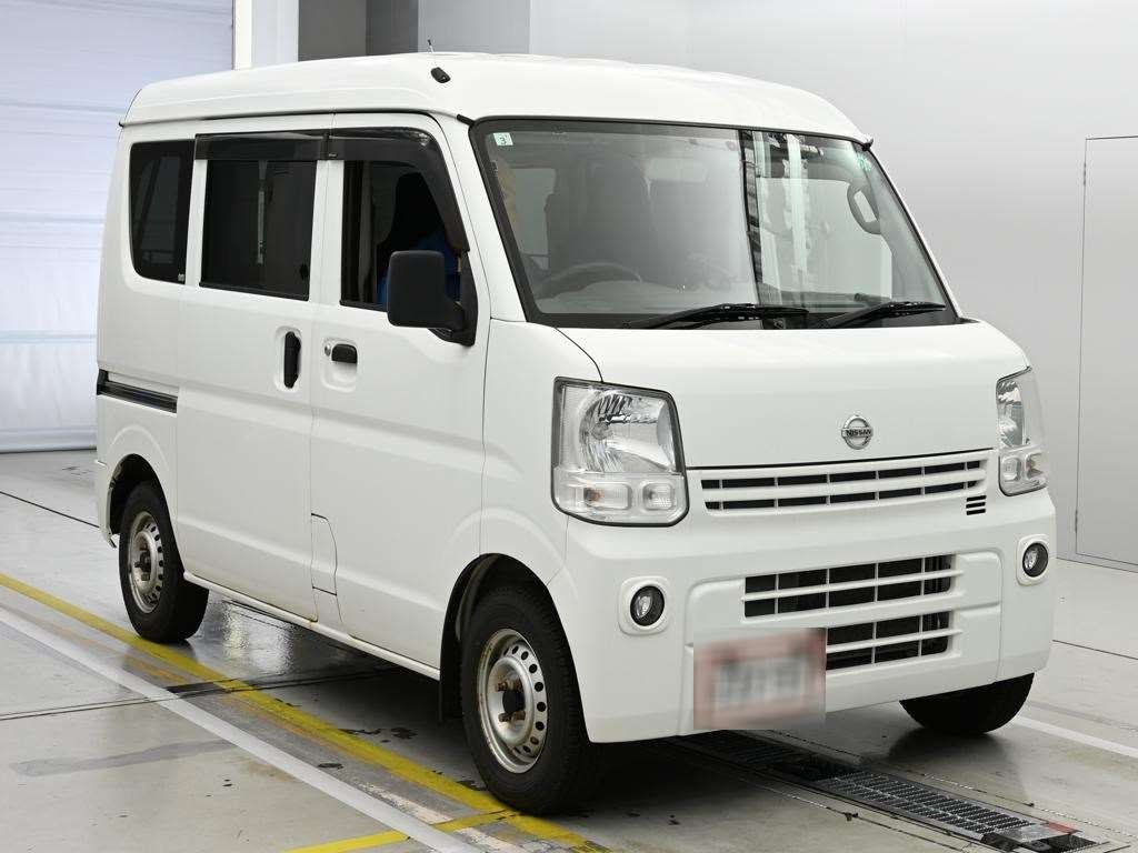 NISSAN NV100 CLIPPER
