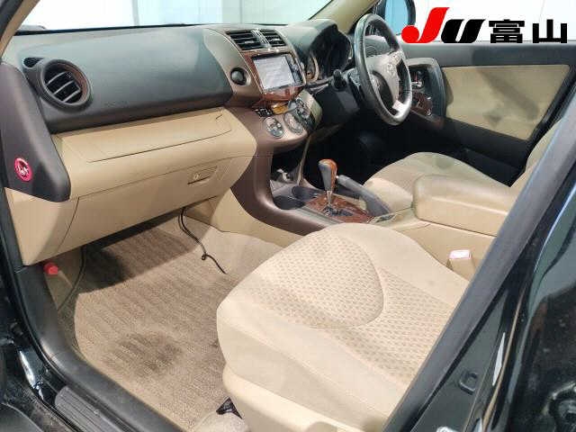 TOYOTA VANGUARD