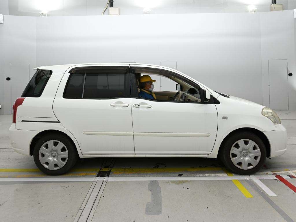 TOYOTA RAUM