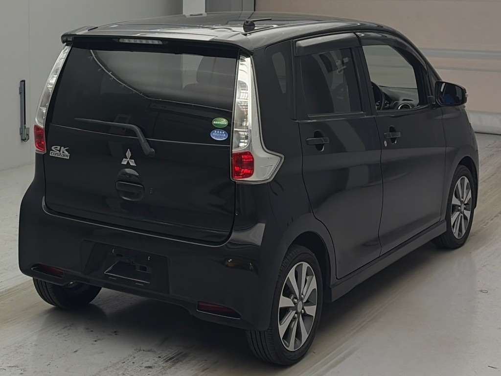 MITSUBISHI EK CUSTOM