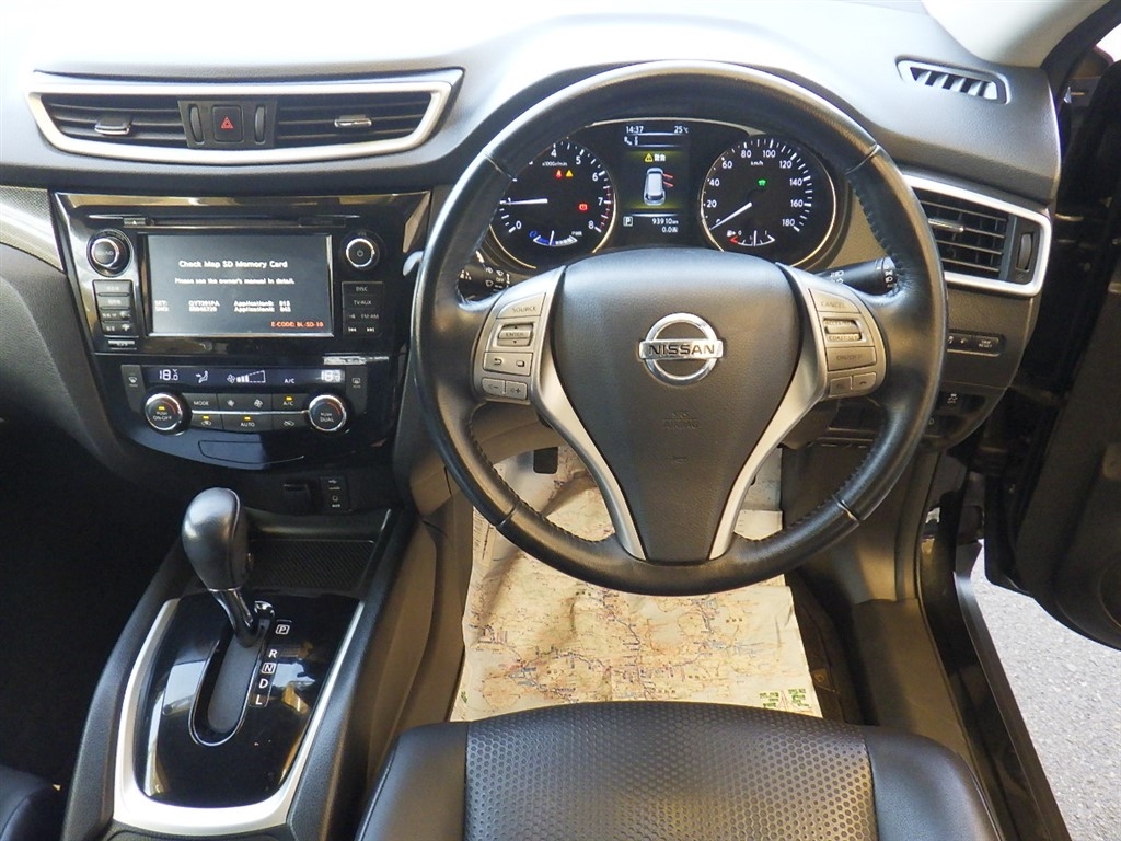 NISSAN X-TRAIL