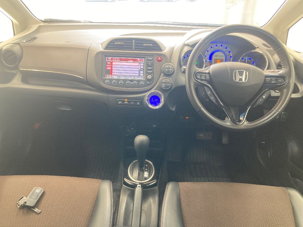 HONDA FIT SHUTTLE