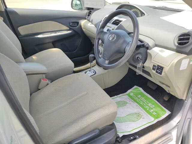 TOYOTA BELTA