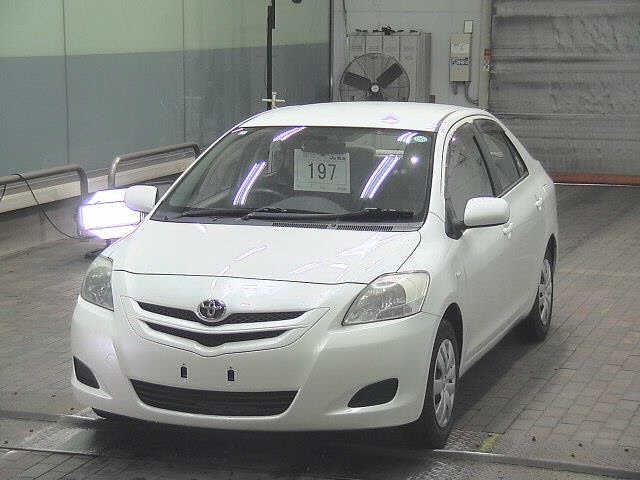 TOYOTA BELTA