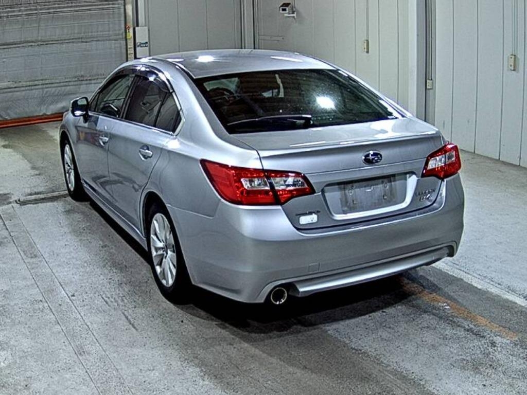 SUBARU LEGACY B4