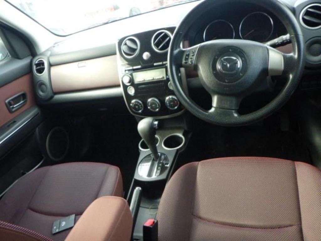 MAZDA VERISA