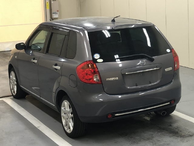 MAZDA VERISA