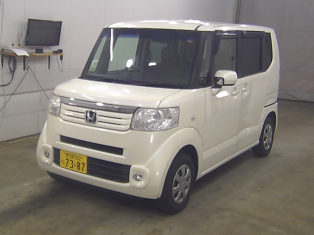 HONDA N-BOX