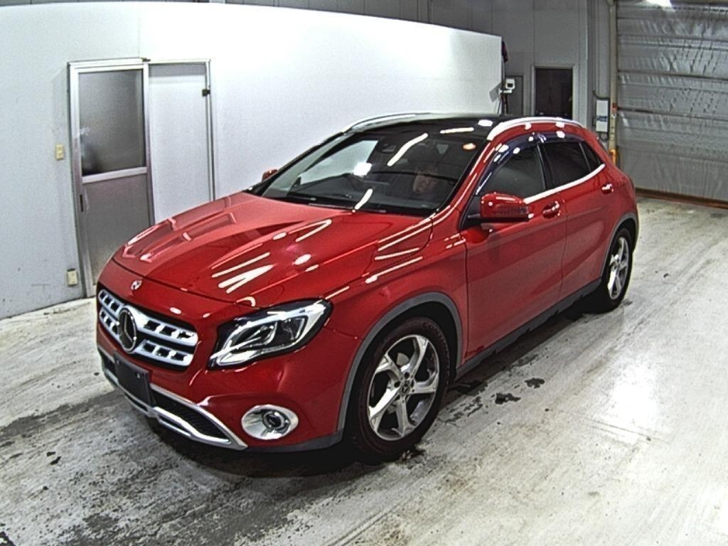 MERCEDES-BENZ GLA-CLASS