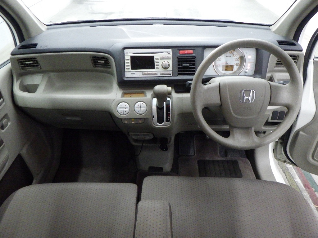 HONDA LIFE