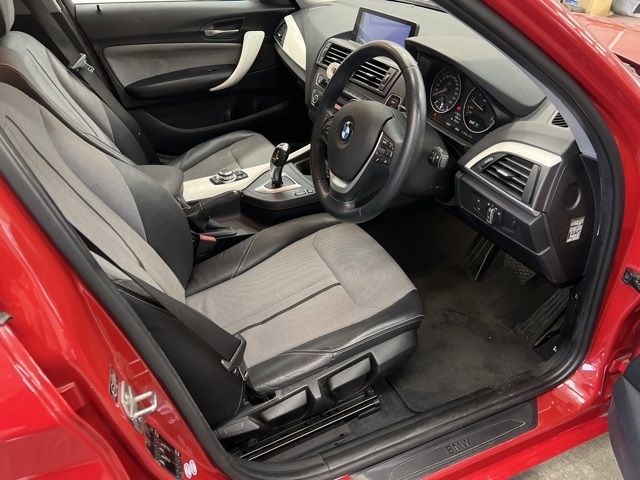 BMW 1-SERIES
