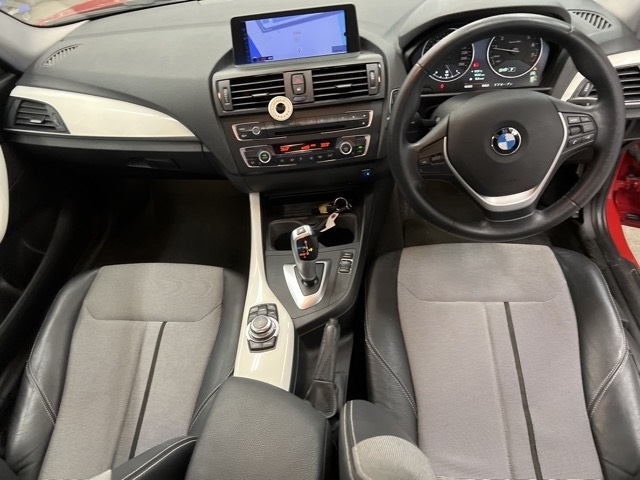 BMW 1-SERIES