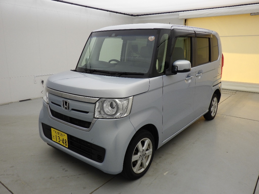 HONDA N-BOX