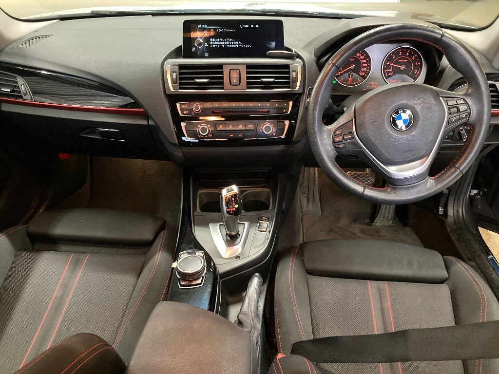 BMW 1-SERIES