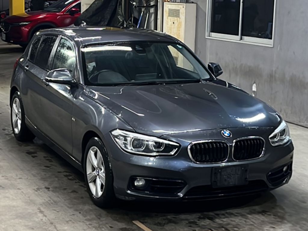 BMW 1-SERIES