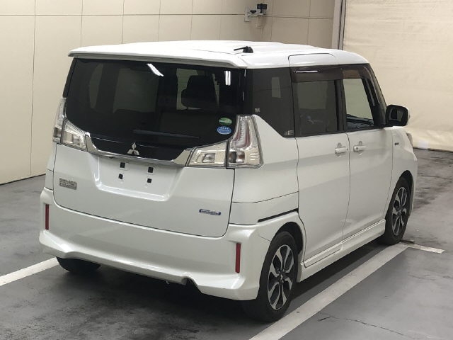 MITSUBISHI DELICA D:2