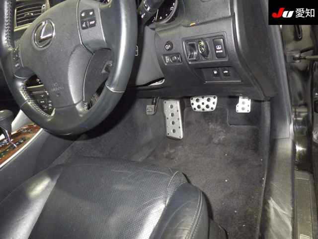LEXUS IS250
